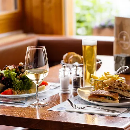 Hauser 3* Санкт-Мориц