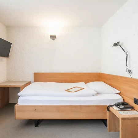 Hotel Hauser 3*
