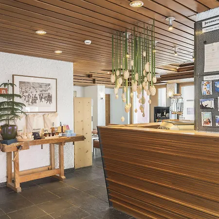 Hauser サンモリッツ