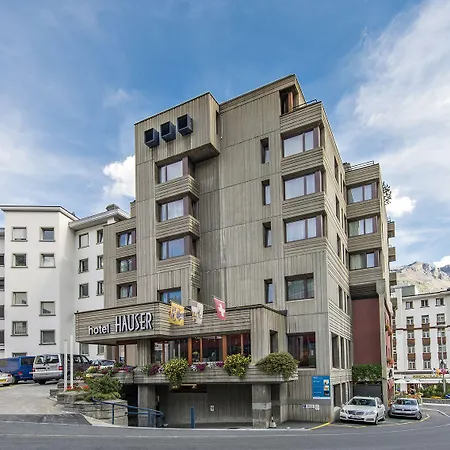 Hauser Hotel 3*