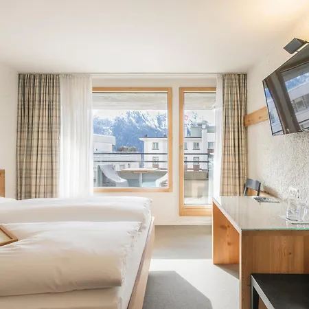 Hauser Saint-Moritz